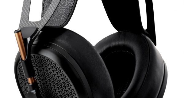 MEZE AUDIO – Empyrean Jet Black