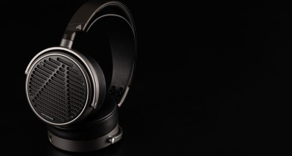 AUDEZE – MM-100