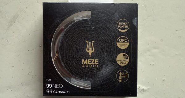 MEZE AUDIO – Câble Cuivre OFC plaqué Argent pour 99 Classics et 99 Neo